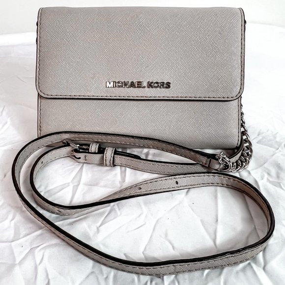 MICHAEL KORS GREY SAFFIANO LEATHER CHAIN BAG - Picture 5 of 16